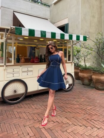 Vestido Curto Crepe Azul Marinho