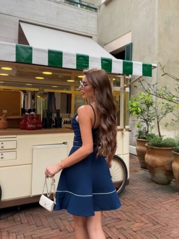 Vestido Curto Crepe Azul Marinho