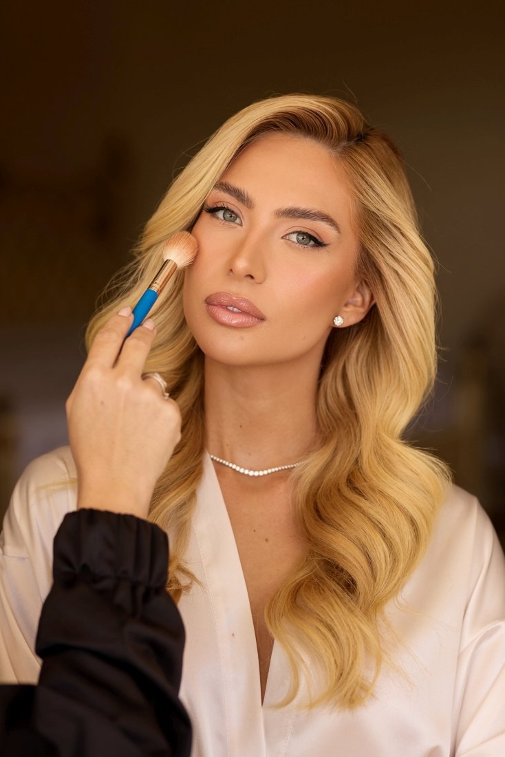 Robe de Noiva em Cetim e Seda - Imagem 2