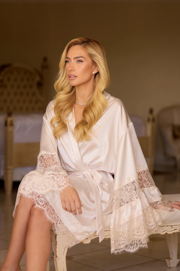 Robe de Noiva em Cetim e Seda - Imagem 7